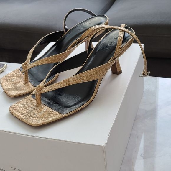 By Far Mindy sandals sz 38 - Picture 1 of 6